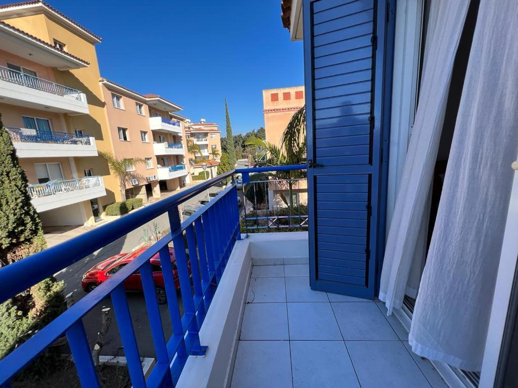 Casa Del Sol Townhouse In Iris Village Будинок відпочинку Пафос
