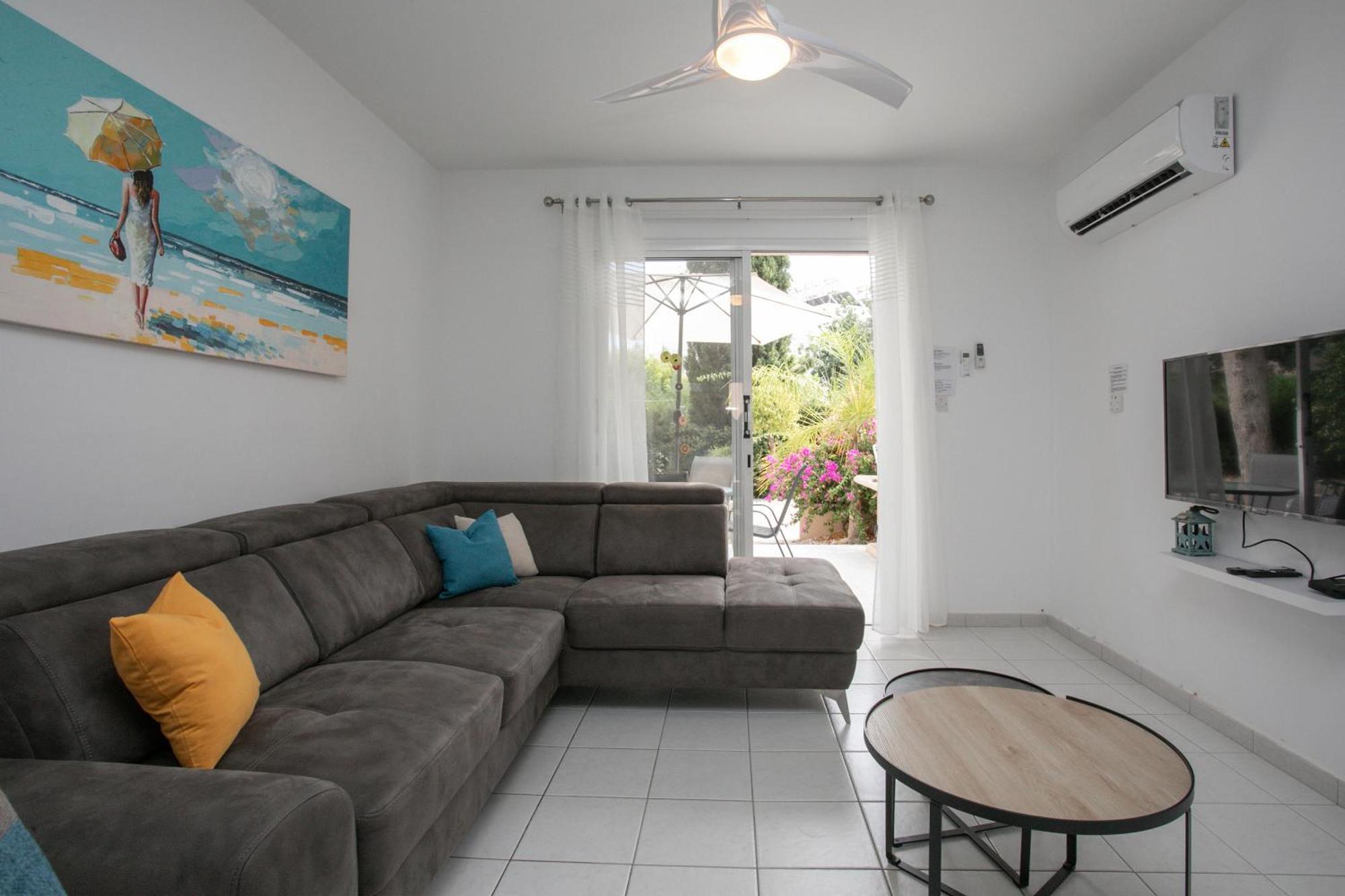 Ferienhaus Casa Del Sol Townhouse In Iris Village Paphos